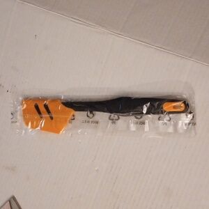 4/$40  New Tupperware Silicone Spatula - Sealed